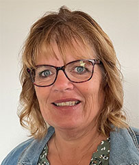 Debbie Kulm headshot